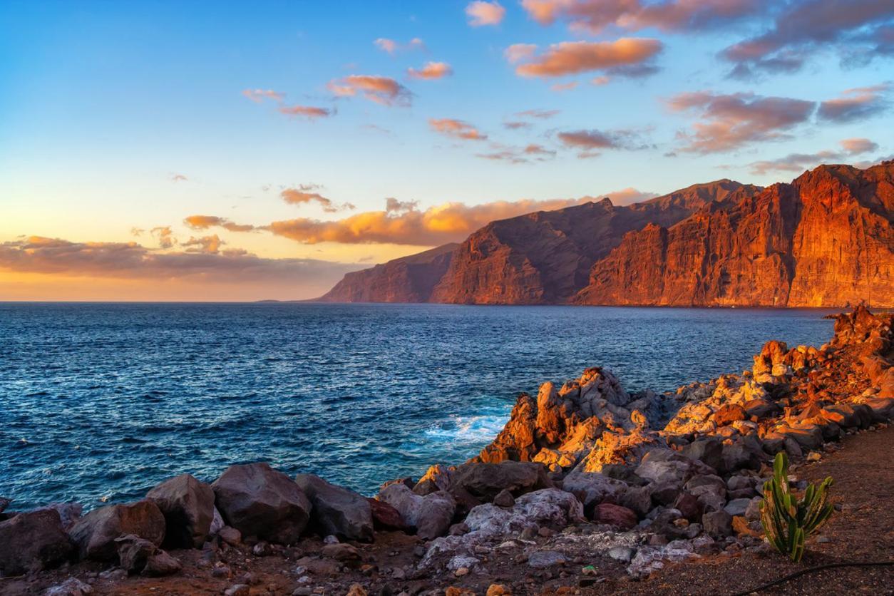 Cliff Haven Sea View Apartment - Adults Only Santiago del Teide المظهر الخارجي الصورة