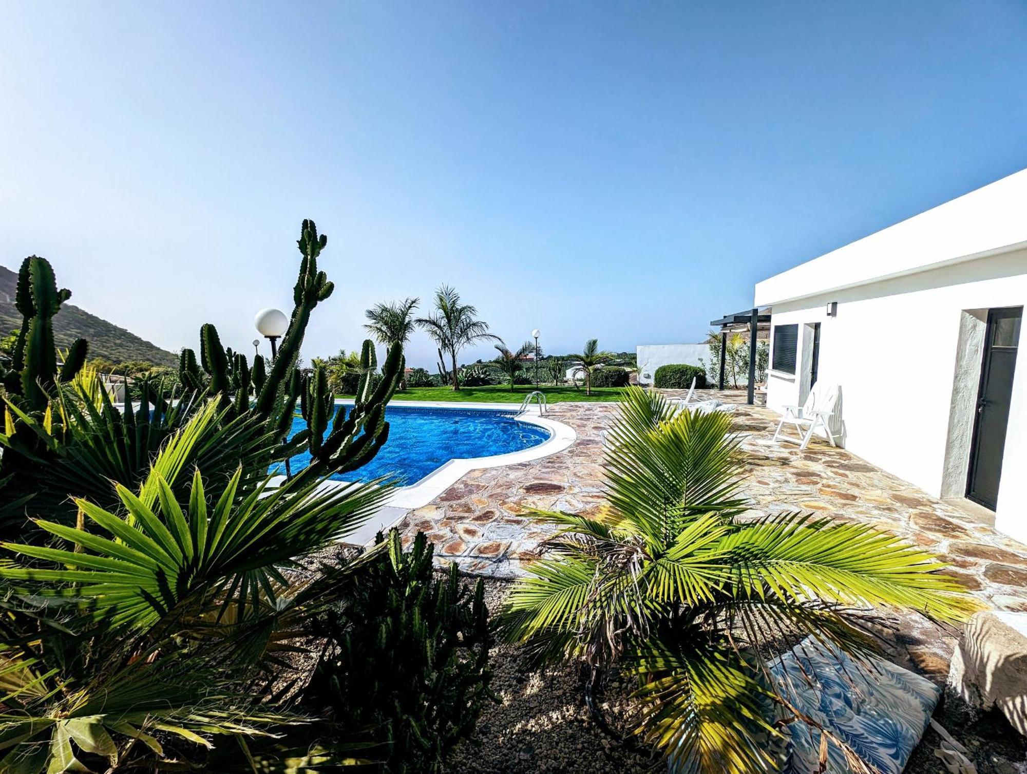 Cliff Haven Sea View Apartment - Adults Only Santiago del Teide المظهر الخارجي الصورة